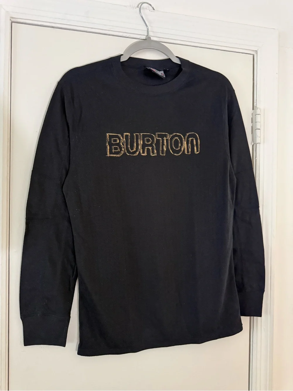 Burton Men's Black Long-Sleeve Shirt Size Medium Under layer for cold weather